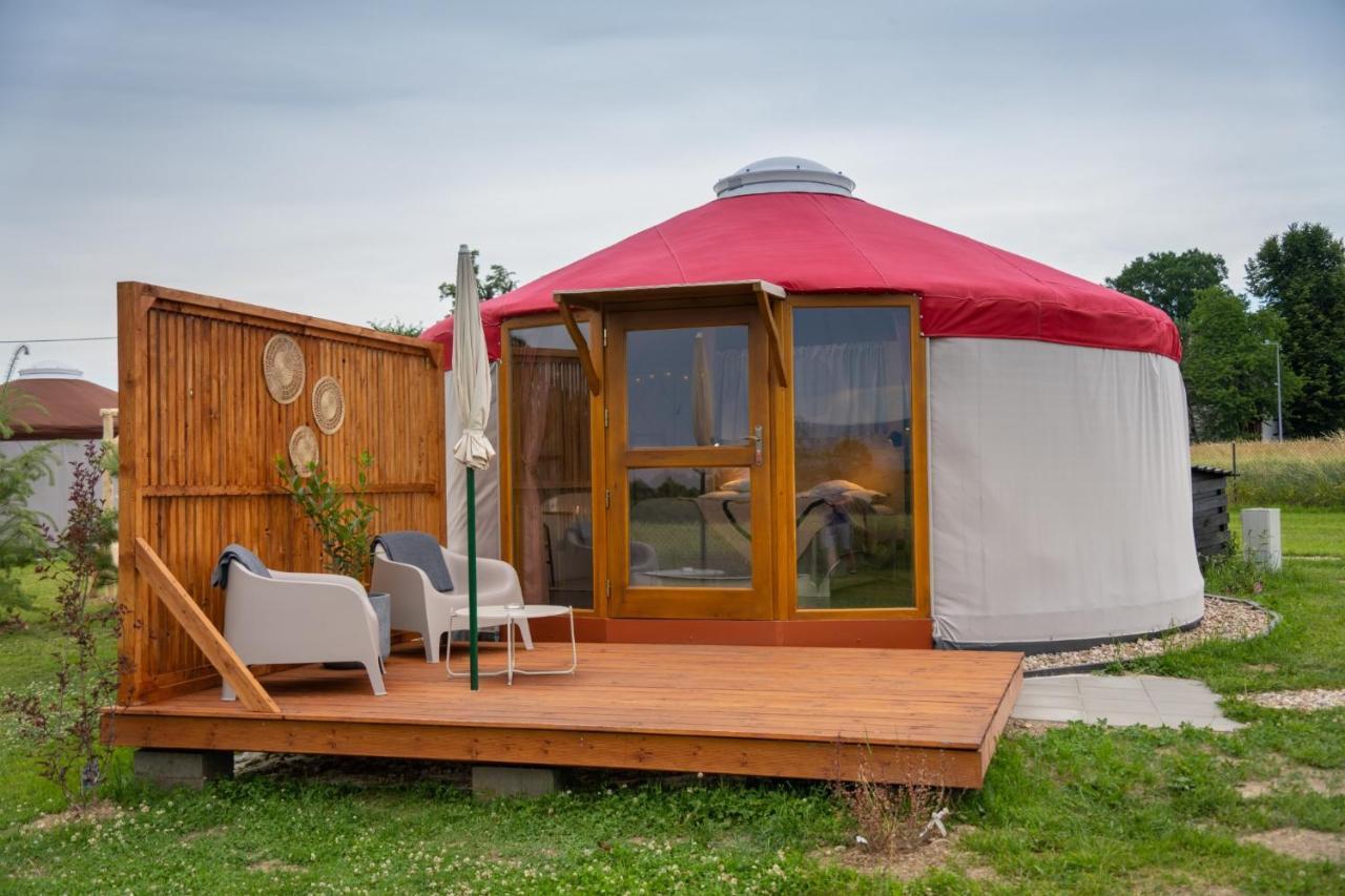 Izera Glamping Adults - Luksusowe Jurty&Spa Gajowka  エクステリア 写真